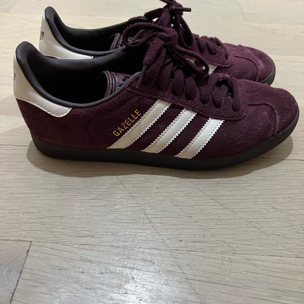 Adidas Gazelle Women’s Maroon Sneakers
